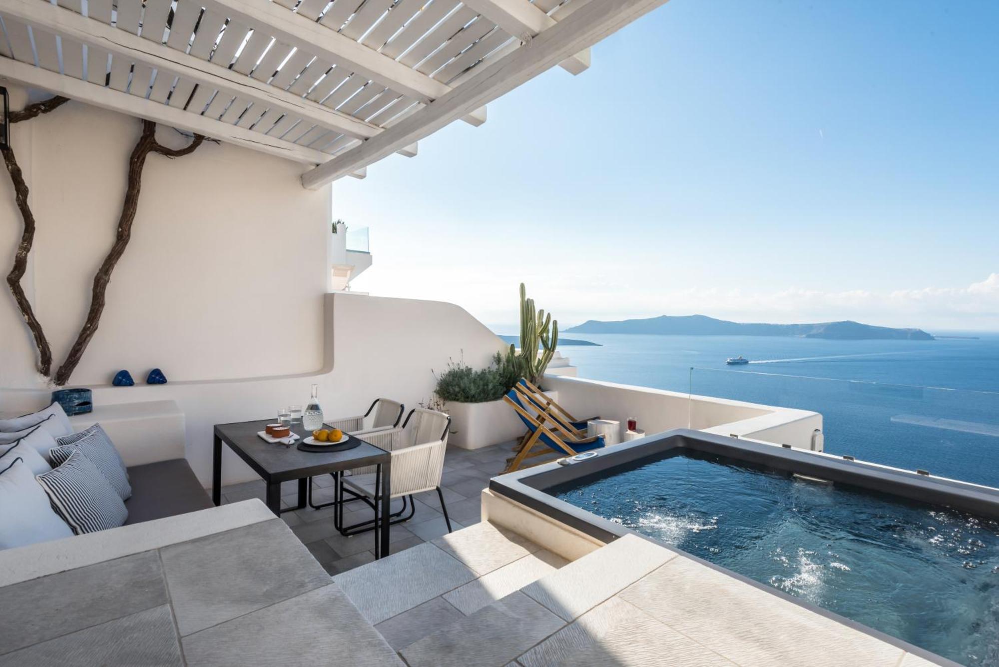 Porto Fira Suites Екстер'єр фото