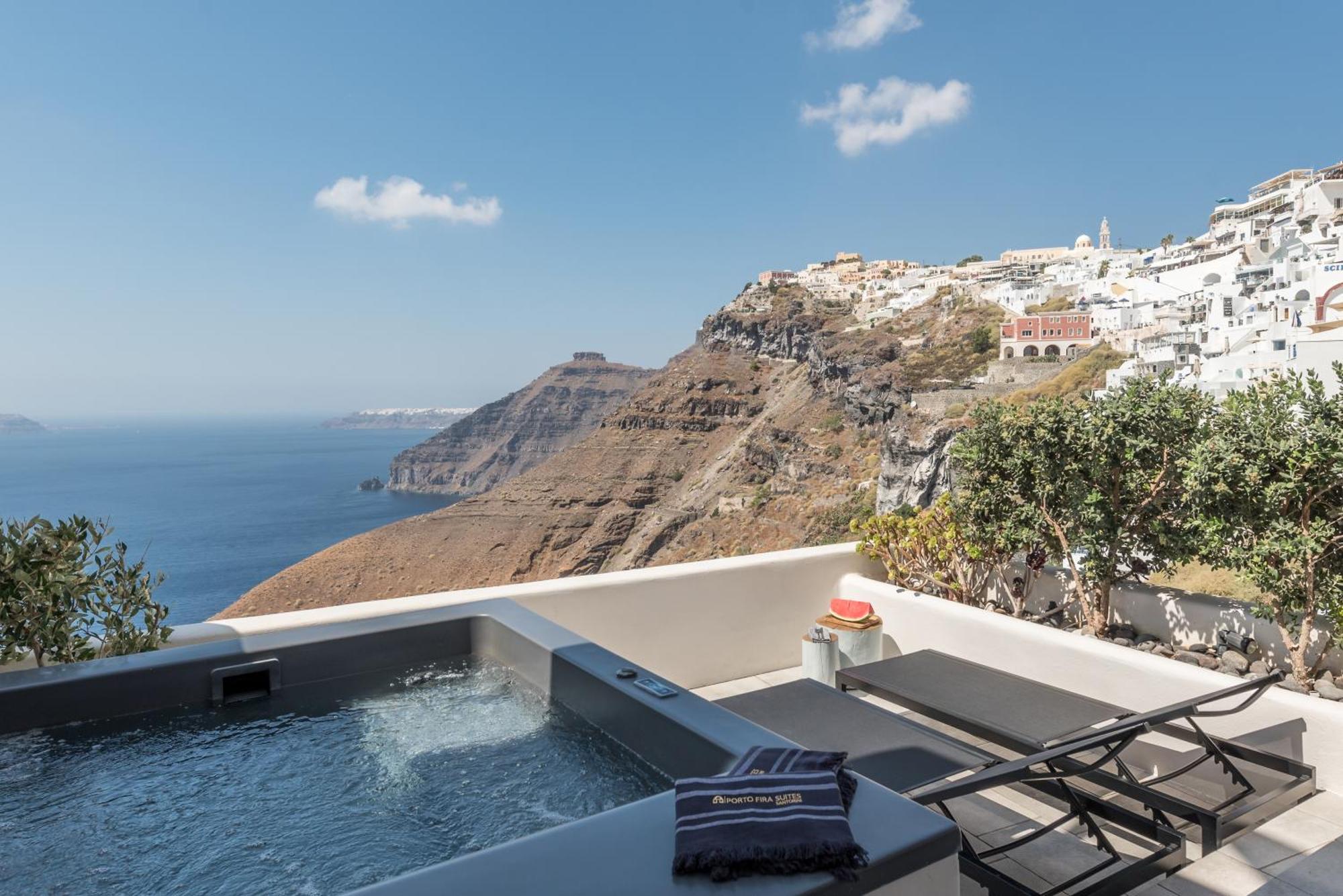 Porto Fira Suites Екстер'єр фото
