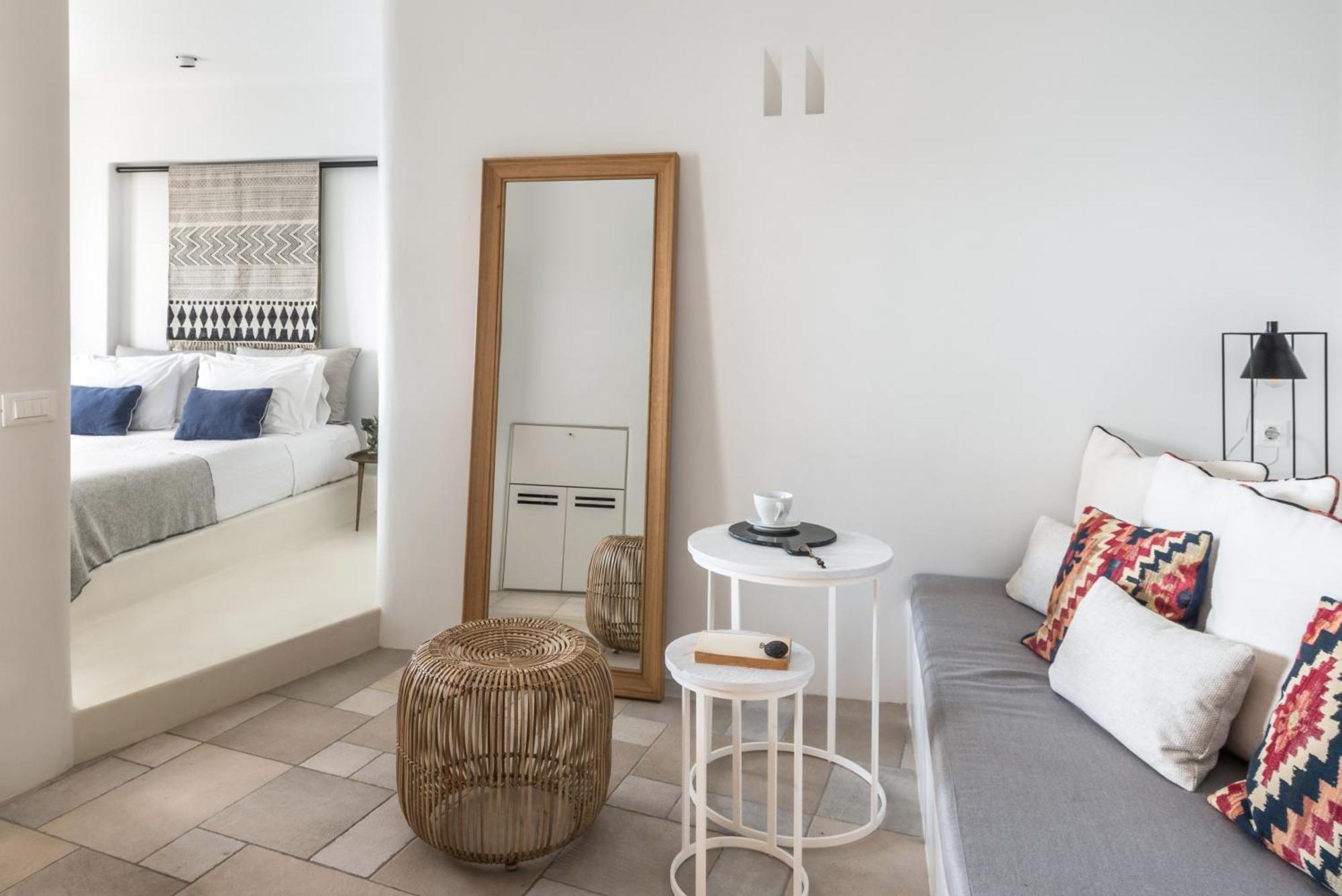 Porto Fira Suites Екстер'єр фото