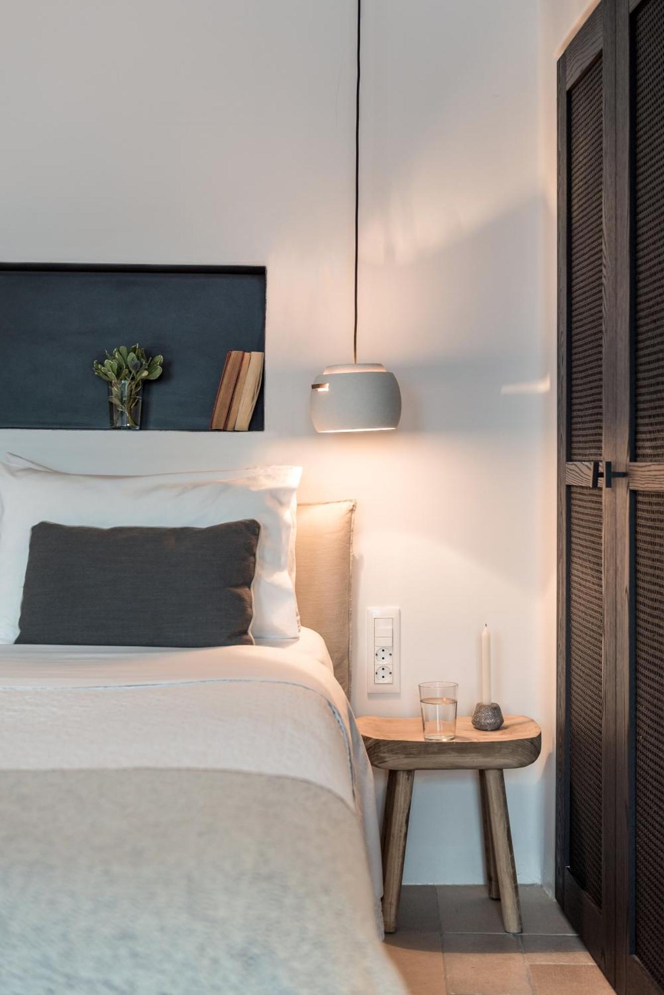 Porto Fira Suites Екстер'єр фото