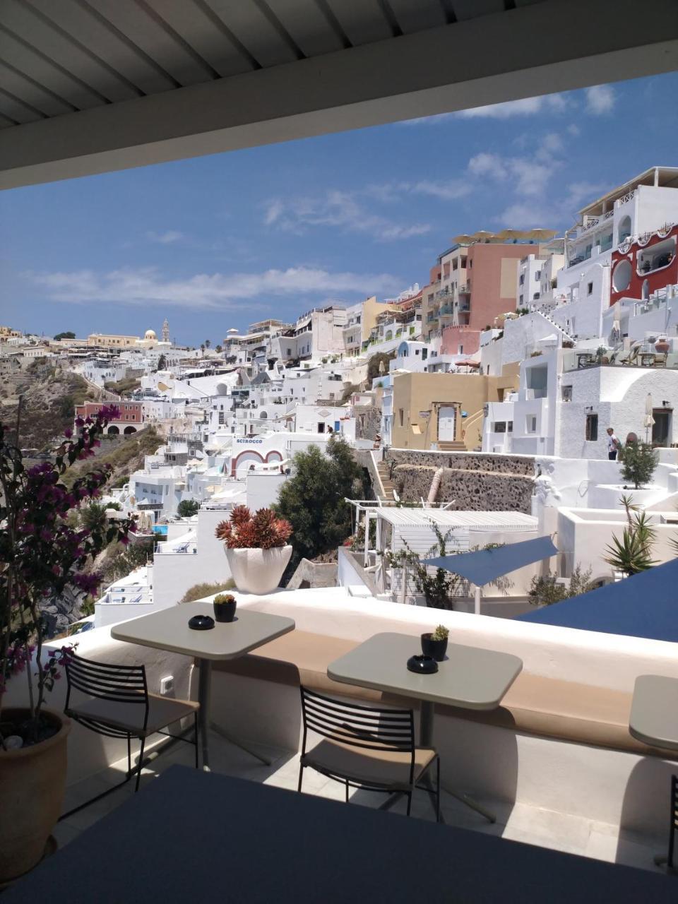 Porto Fira Suites Екстер'єр фото